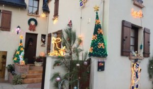Françoise et Jean-Yves ont décoré leur maison pour Noël 