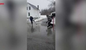 Les Canadiens font du patin à glace sur les routes verglacées
