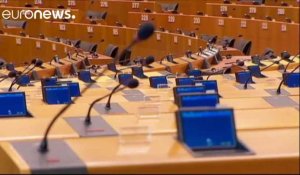 Beppe Grillo se retrouve seul au Parlement européen