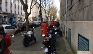 Les motards de Noël défilent malgré l'interdiction 