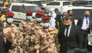 Tchad: arrivée d'Emmanuel Macron aux funérailles d'Idriss Déby