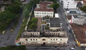 Colombie: un palais de justice brûlé après des affrontements manifestants/police