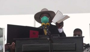 Ouganda: le président Museveni prête serment pour un sixième mandat