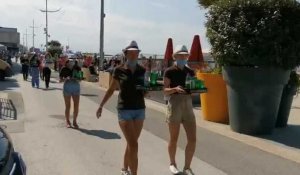 Dunkerque : les femmes ont participé à la course des... garçons de café