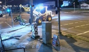 Australie: Course-poursuite entre la police et un tracteur