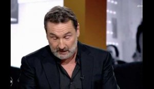 En pleine interview avec Laurent Delahousse, sur France 2, Gilles Lellouche perd ses mots et se montre très ému... cette mort qui l'a chamboulé !