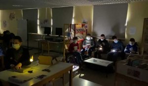 Auchel : les élèves du collège Sévigné ont lu dans le noir à l’occasion des nuits de la culture