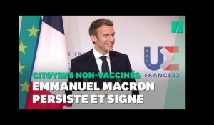 Macron "assume totalement" ses propos sur les non-vaccinés
