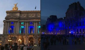 Paris: le Louvre et l'Opéra Garnier en bleu pour la présidence française de l'UE