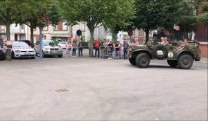 Saint-Pol : des dizaines de véhicules militaires de la Seconde Guerre mondiale  font une halte dans le centre