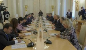 Moscou: le ministre des Affaires étrangères Lavrov reçoit son homologue tadjik Muhriddin