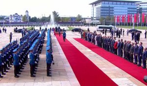 Le président turc Recep Tayyip Erdogan arrive en visite officielle en Serbie