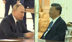 Le président russe Vladimir Poutine rencontre son homologue chinois Xi Jinping