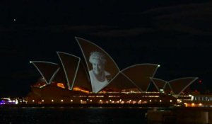 L'Opéra de Sydney s'illumine en hommage à la reine Elizabeth II