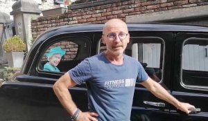 L'Amaytois Thierry Meurmans propriétaire d'un taxi londonien avec l'effigie de la Reine Elizabeth II