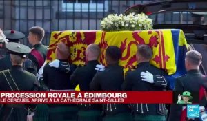Procession royale à Edimbourg : le cercueil d'Elizabeth II arrive à la cathédrale Saint-Gilles