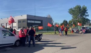 Manifestation des conducteurs de l’entreprise Autocars Thys à Bierne