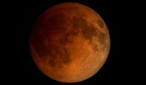 Éclipse totale de la Lune : comment observer ce phénomène rare ?