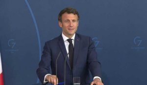 Emmanuel Macron dit à Berlin qu'il sait qui sera son Premier ministre