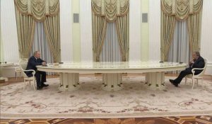 Le président russe Poutine reçoit le secrétaire général de l'ONU Guterres