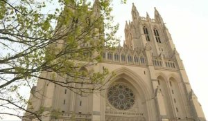 USA: des invités arrivent à la cathédrale de Washington avant les funérailles de Madeleine Albright