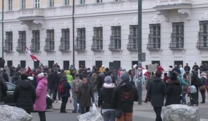 Autriche: manifestation après l'annonce d'un nouveau confinement pour les personnes non vaccinées