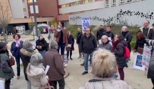 Manifestation des anti-pass devant l'hôpital de Troyes