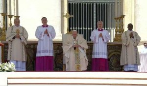 Vatican : début de la cérémonie de canonisation de 10 "saints"