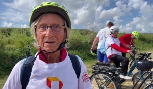 Calais : des septuagénaires à vélo se lancent sur une étape du Tour de France