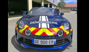 VIDEO. L'Alpine de la gendarmerie de la Sarthe sera prête pour les 24 Heures du Mans