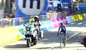 Tour d'Italie 2022 - Simon Yates gagne une 14e étape folle et Richard Carapaz prend le maillot Rose !