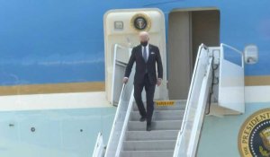 Le président américain arrive au Japon, dernière étape de sa tournée asiatique