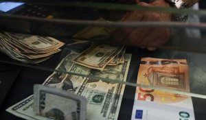 Quelles sont les conséquences de la parité euro-dollar pour les Européens ?