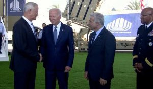 Le président américain Joe Biden visite le système de défense israélien à l'aéroport Ben Gurion