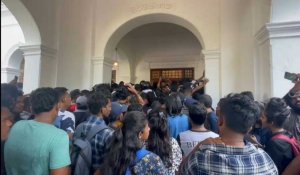 Sri Lanka: le bureau du Premier ministre pris d'assaut par des manifestants