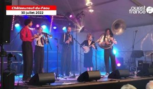 VIDÉO. Fest jazz à Châteauneuf-du-Faou : retour aux années folles avec les Berlinois de Rufus temple orchestra