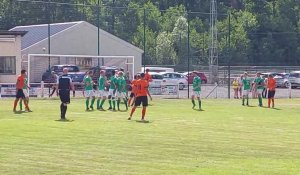 Coupe de Belgique - Mormont-Sart (5-0). Coup franc d'Amrous.