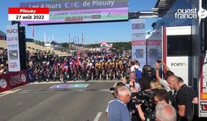 VIDÉO. Plouay : le départ de la course élites féminines 