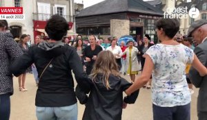 VIDEO. A Vannes, le public entre dans la danse au Festival d'Arvor 