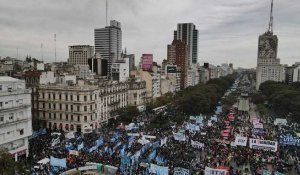 Argentine : des milliers de manifestants dans la rue contre la flambée des prix