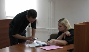 La journaliste anti-guerre Ovsiannikova comparaît devant un juge à Moscou