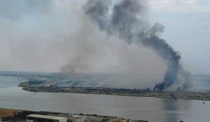 Royaume-Uni: images aériennes de plusieurs incendies dans la banlieue de Londres