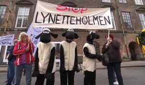 Manifestation contre un projet d'île artificielle à Copenhague