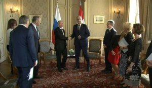 Vladimir Poutine rencontre le président suisse Guy Parmelin après sa rencontre avec Joe Biden