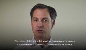 La moitié des adultes belges ont reçu leur première dose de vaccin (Alexander De Croo)