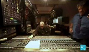 Neil Young met sa menace à exécution, sa musique va être retirée de Spotify