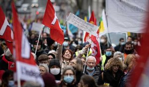 "Tout augmente, sauf nos salaires !":  journée de grèves et de manifestations en France