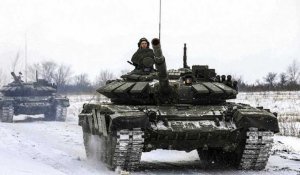 Crise en Ukraine : la Russie rappelle certaines de ses forces massées à la frontière