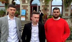 Léo, Franck et Wilfried viennent d’arriver à la mairie de Vitry-en-Artois
