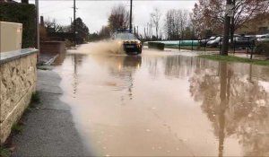 Flandre: l'eau ne cesse de monter, plusieurs routes submergées